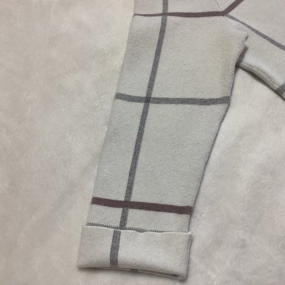 Tahari Cream and Gray Windowpane Plaid Sweater Size XL Cream Gray. Mock Neckline - Picture 5 of 8